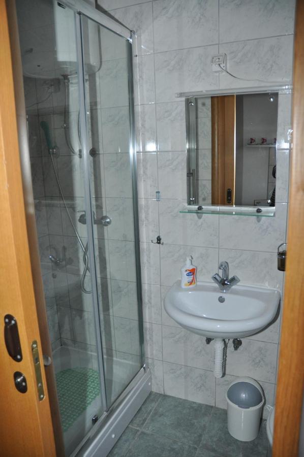 Apartmani Mia Trogir Luaran gambar