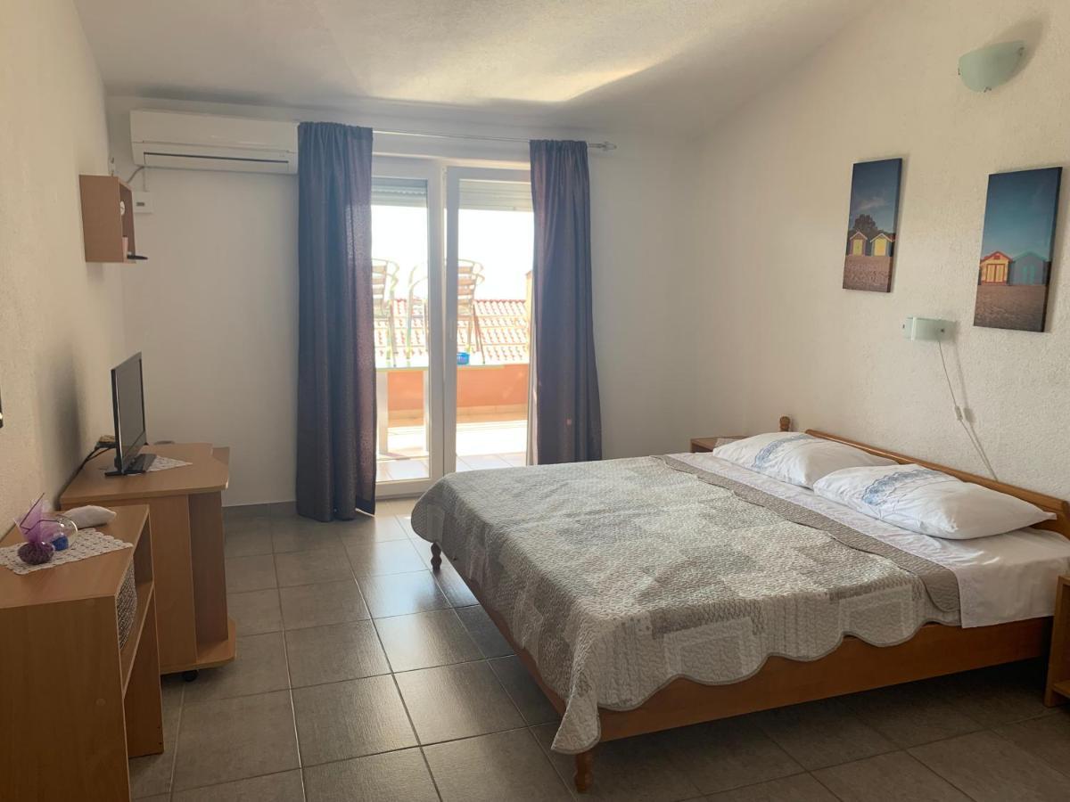 Apartmani Mia Trogir Luaran gambar