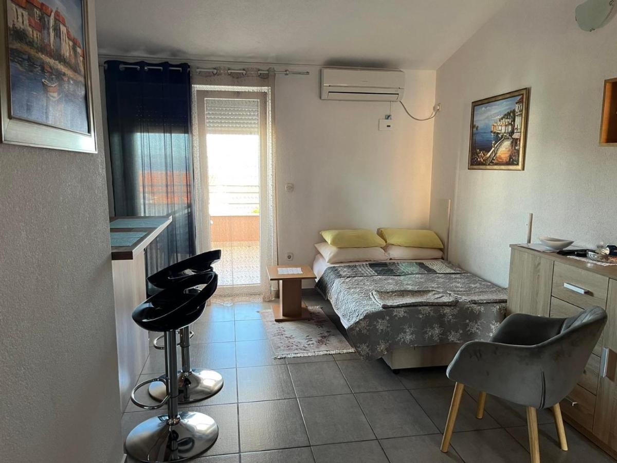 Apartmani Mia Trogir Luaran gambar